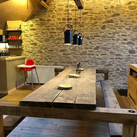 L'annexe * Halleux (Luxembourg)